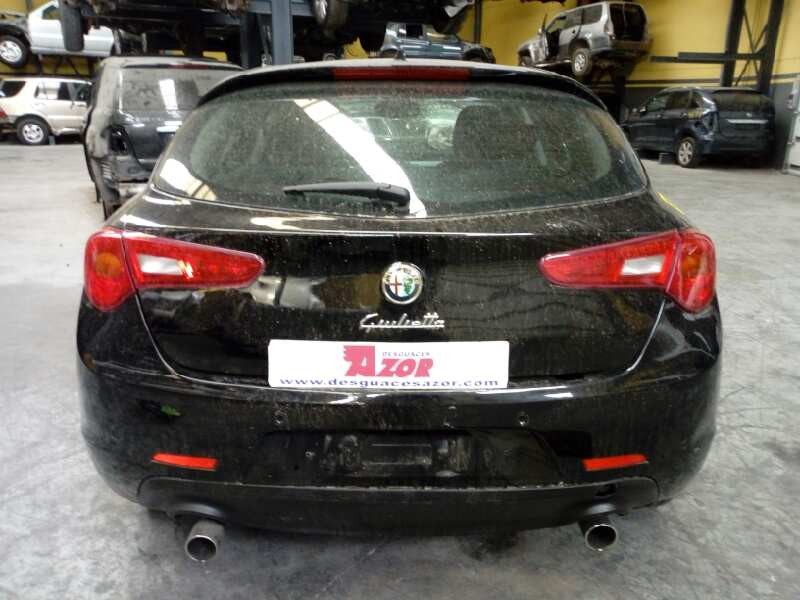 alfa romeo giulietta (191) del año 2012