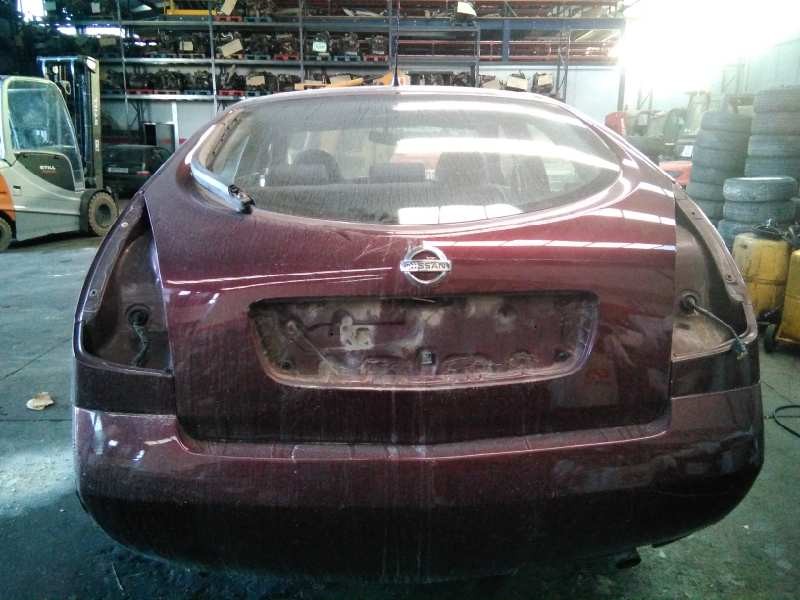 nissan primera berlina (p12) del año 2003