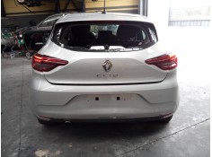 renault clio v del año 2022 2