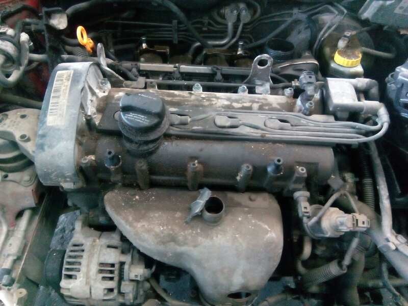 seat ibiza (6l1) del año 2002