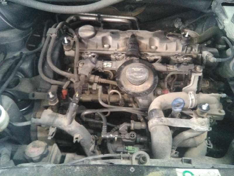 citroën xsara berlina del año 2004