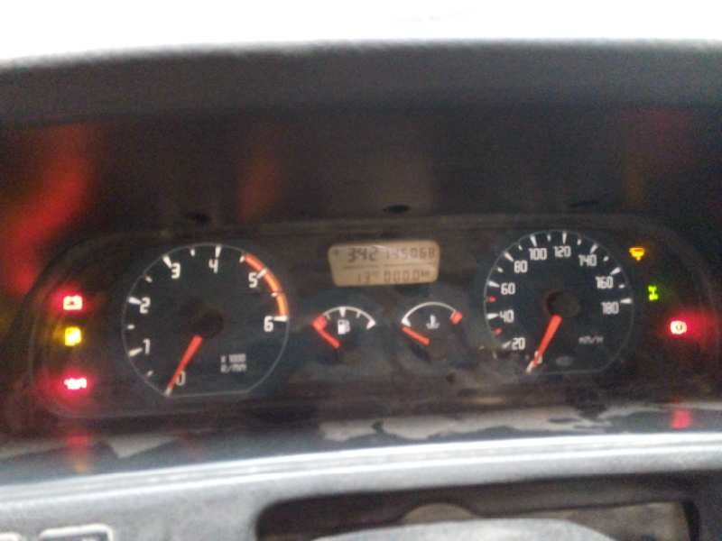 nissan terrano/terrano.ii (r20) del año 2001