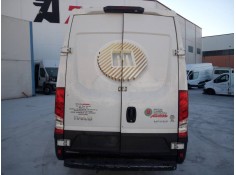 iveco daily furgón del año 2014 2
