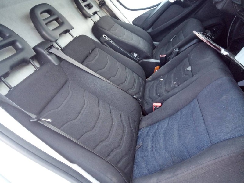 iveco daily furgón del año 2014