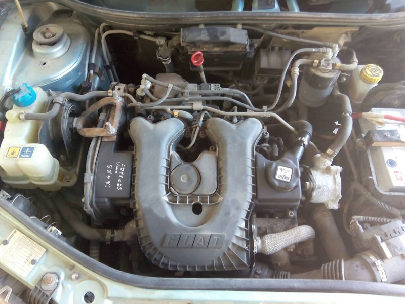 fiat punto berlina (188) del año 2000