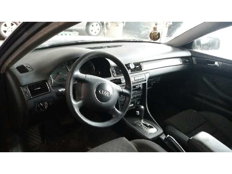 audi a6 berlina (4b2) del año 2001