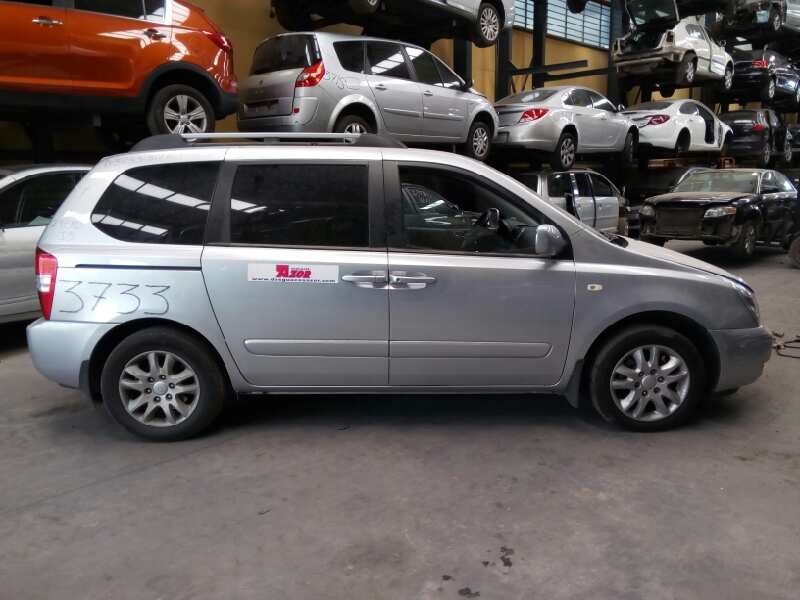 kia carnival del año 2009