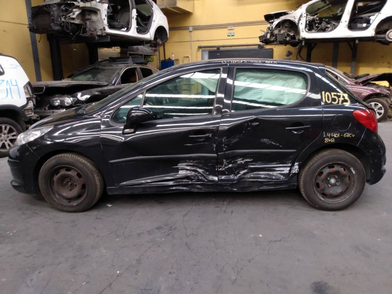 peugeot 207 del año 2009