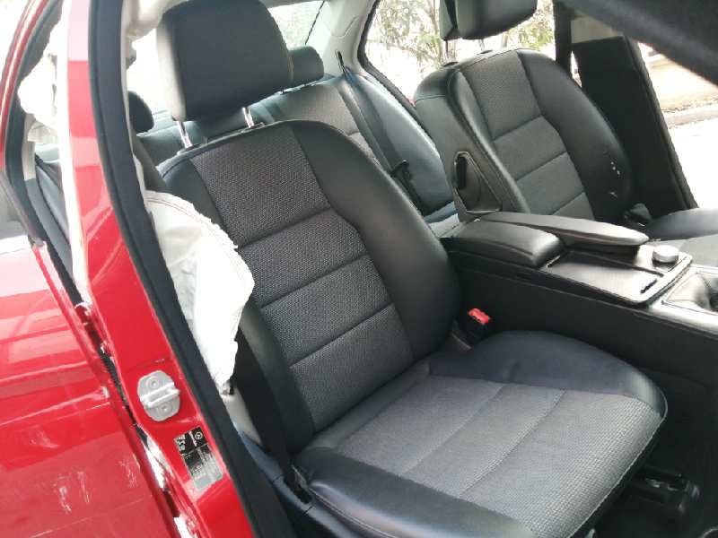 mercedes-benz clase c (w204) berlina del año 2009