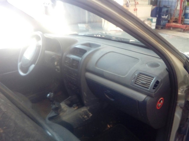 renault clio ii fase ii (b/cb0) del año 2007