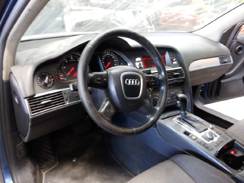 audi a6 berlina (4f2) del año 2004