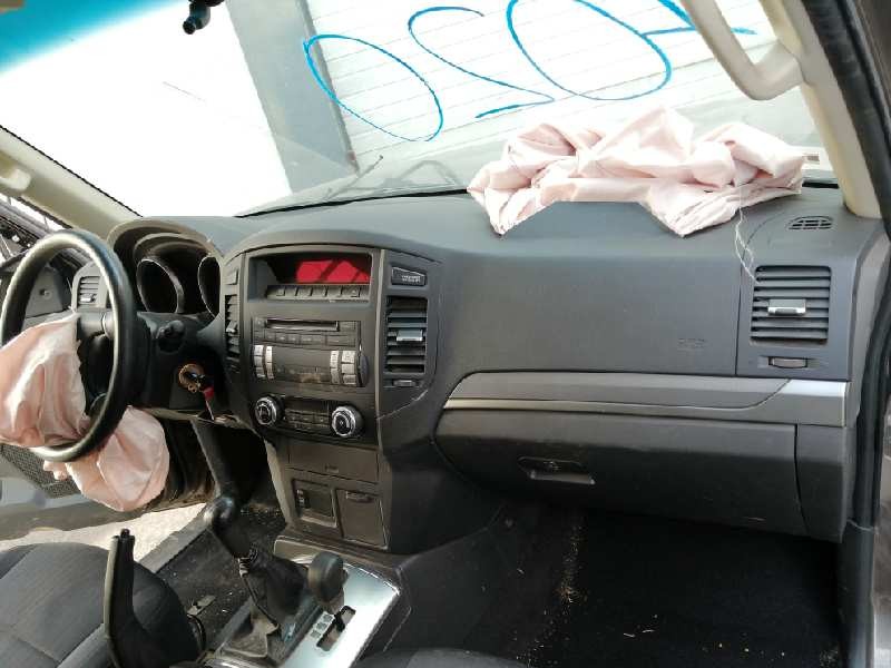 mitsubishi montero (v80/v90) del año 2012