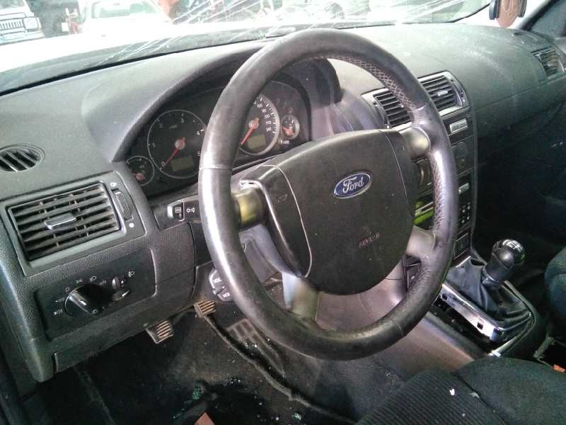 ford mondeo berlina (ge) del año 2004