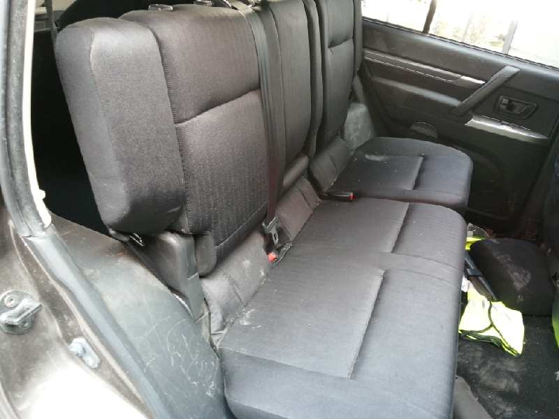mitsubishi montero (v80/v90) del año 2012
