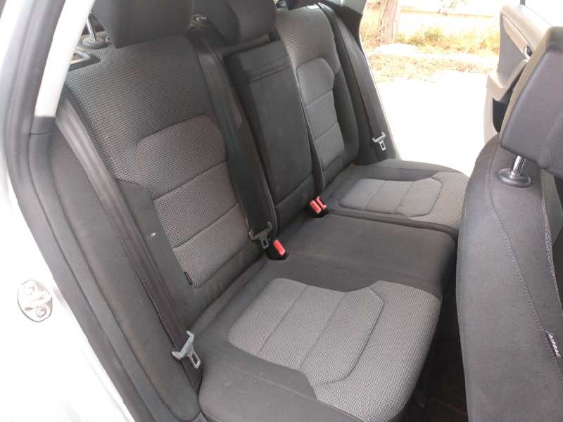volkswagen passat variant (365) del año 2013