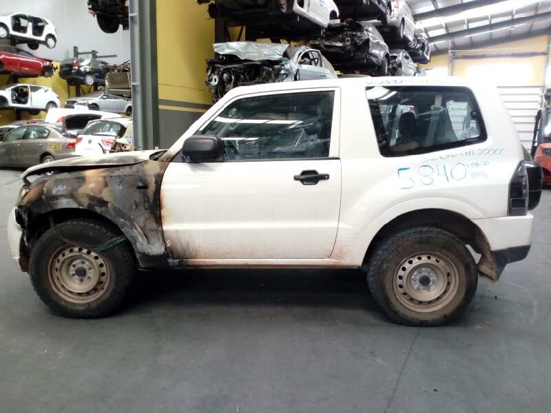 mitsubishi montero (v80/v90) del año 2010