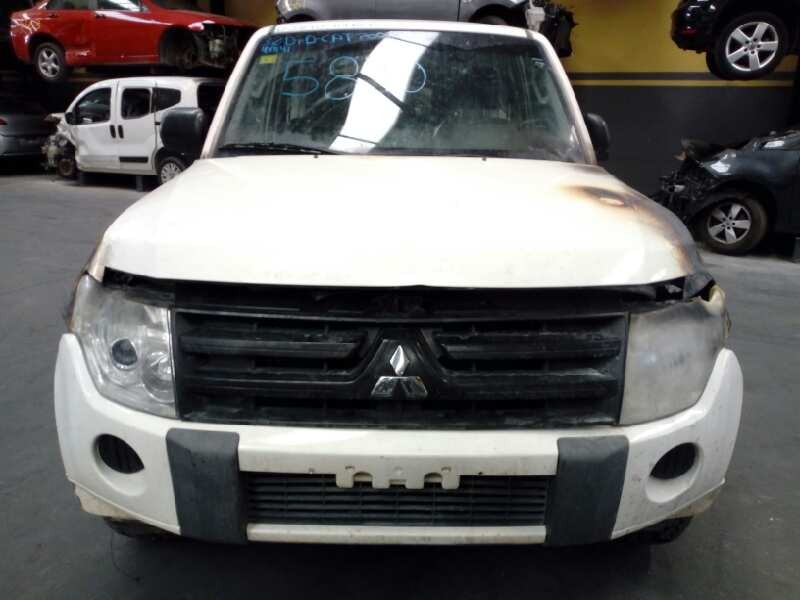 mitsubishi montero (v80/v90) del año 2010