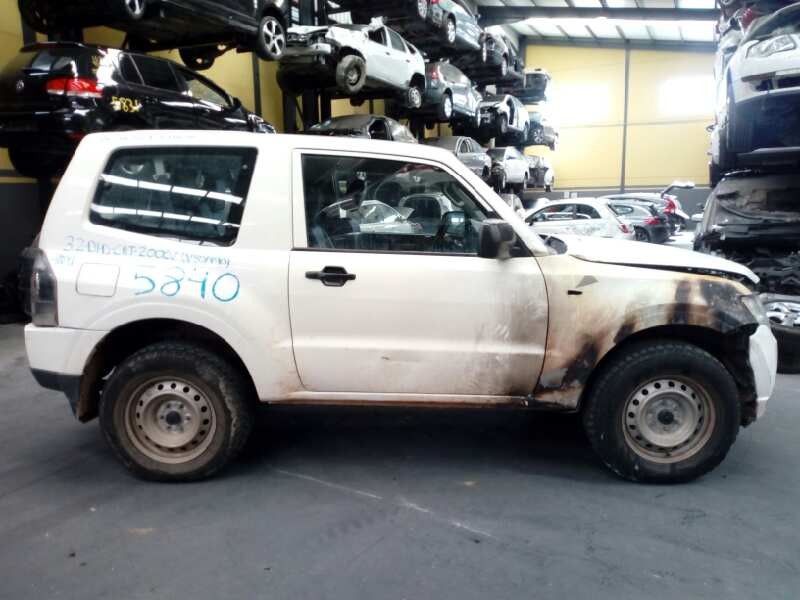 mitsubishi montero (v80/v90) del año 2010