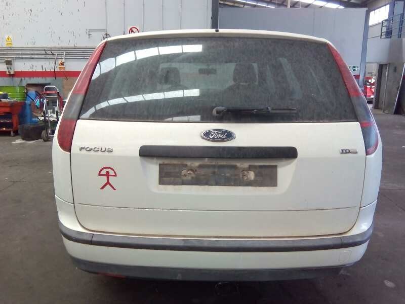 ford focus berlina (cap) del año 2005