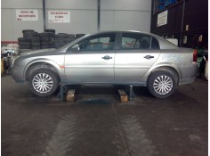 opel vectra c berlina del año 2002
