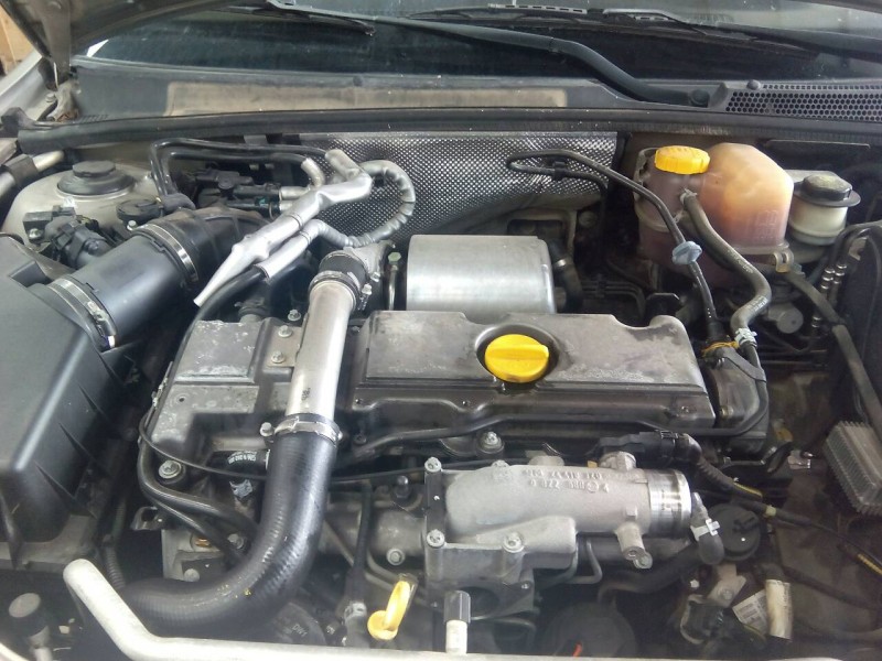 opel vectra c berlina del año 2002