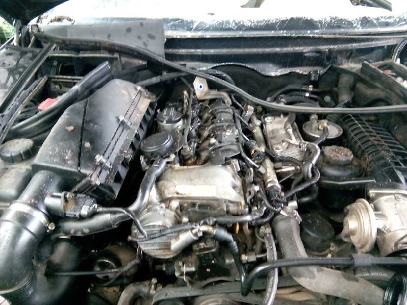 mercedes-benz clase c (w203) berlina del año 2003