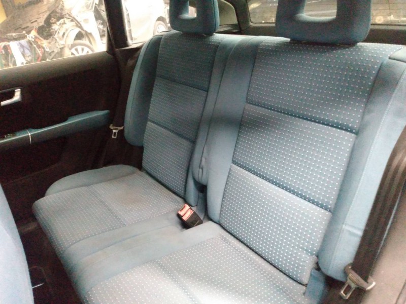 audi a2 (8z) del año 2002