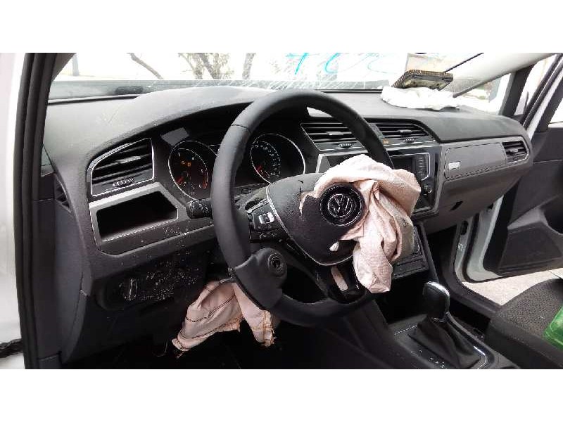 volkswagen touran (5t1) del año 2017