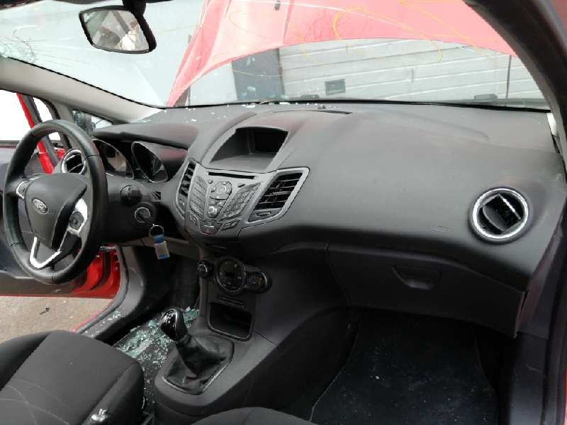 ford fiesta (ccn) del año 2016