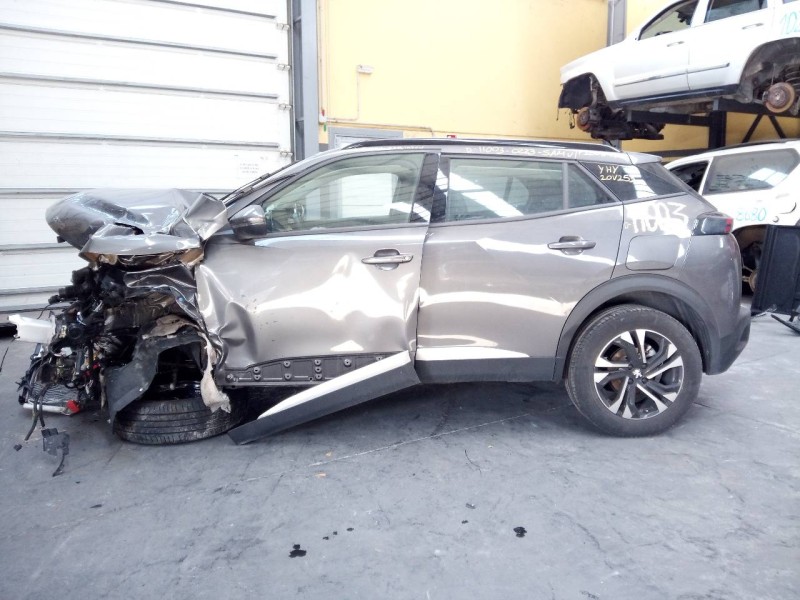 peugeot 2008 (p1) del año 2020