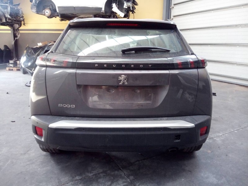 peugeot 2008 (p1) del año 2020