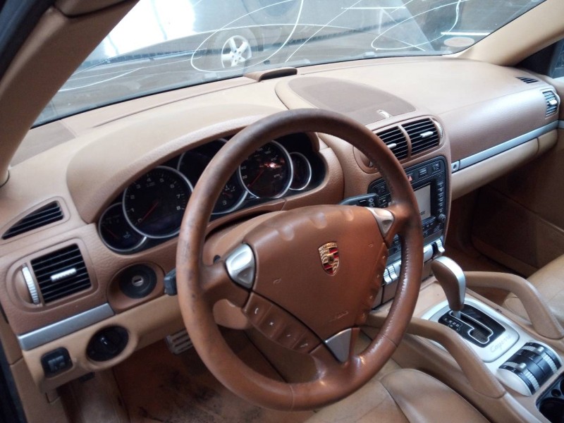 porsche cayenne (typ 9pa) del año 2002