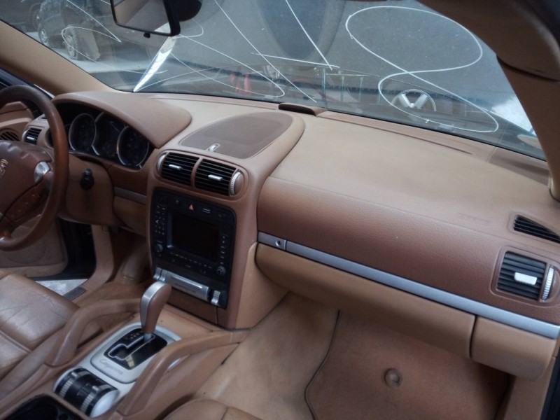 porsche cayenne (typ 9pa) del año 2002
