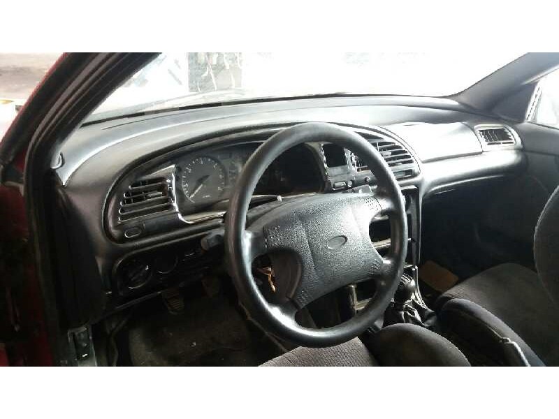 ford mondeo berlina/familiar (fd) del año 1994