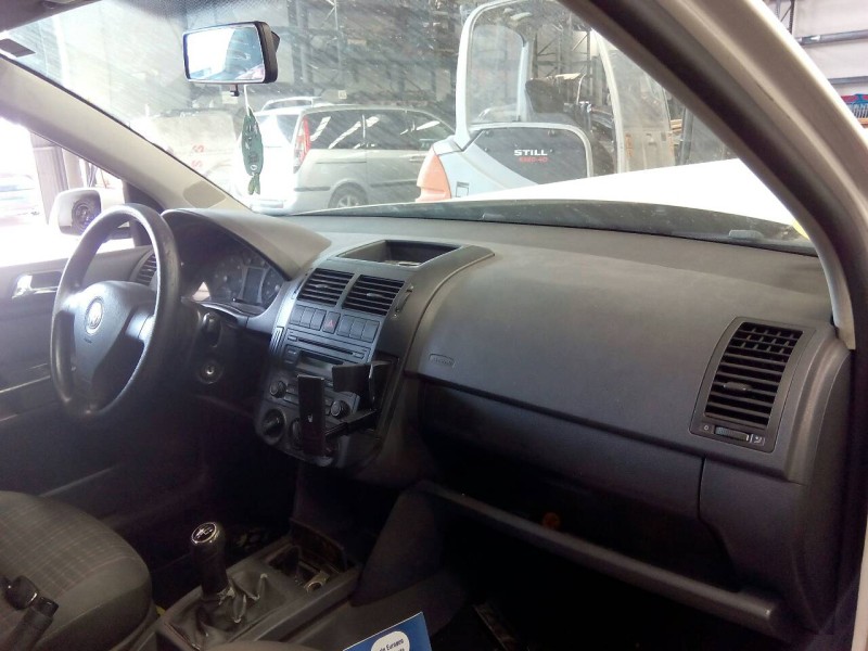 volkswagen polo (9n3) del año 2007