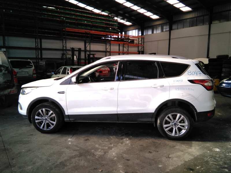 ford kuga (cbs) del año 2017