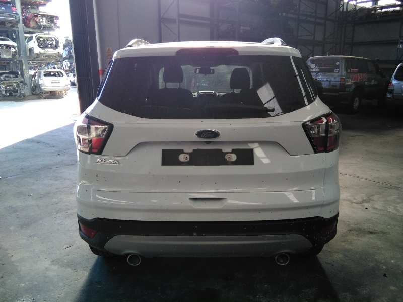 ford kuga (cbs) del año 2017
