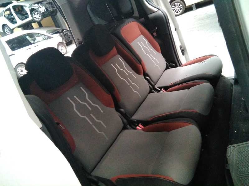 peugeot partner kombi del año 2013