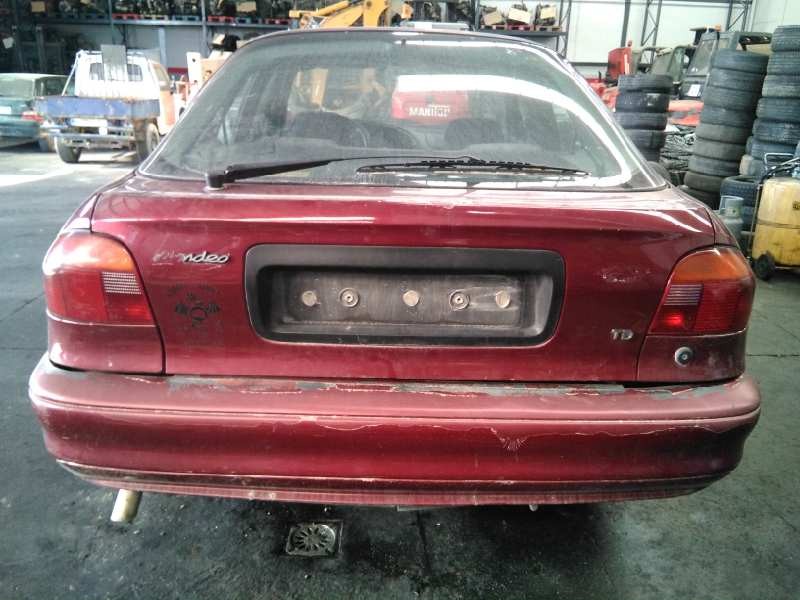 ford mondeo berlina/familiar (fd) del año 1993