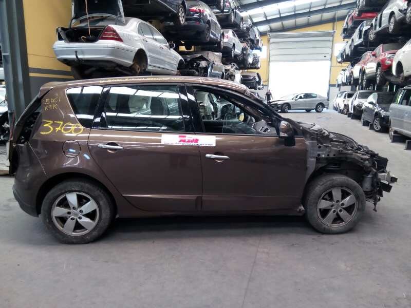 renault scenic iii del año 2010