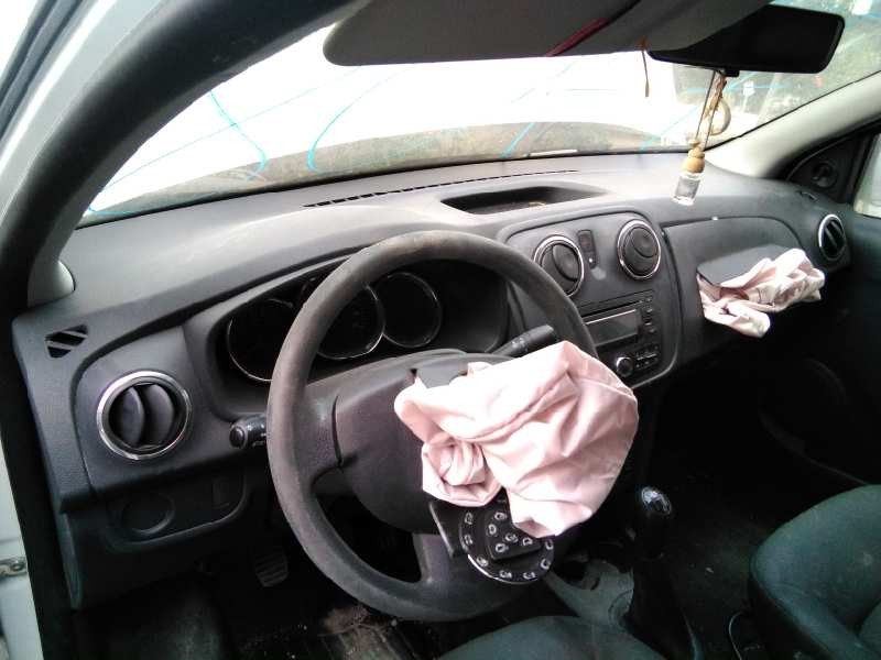 dacia logan ii del año 2015