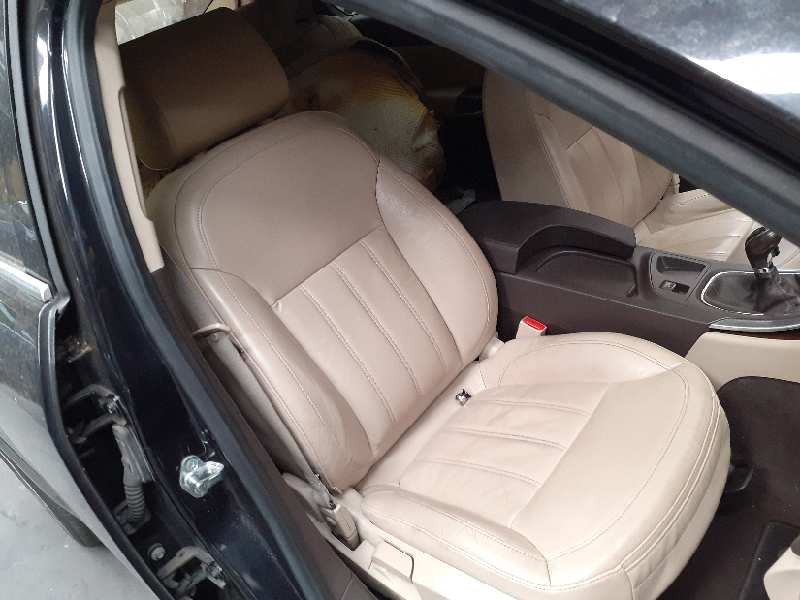 opel insignia berlina del año 2008