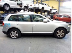 VOLKSWAGEN TOUAREG (7LA)