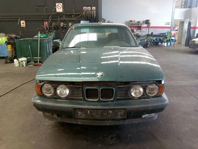 bmw serie 5 berlina (e39) del año 1995