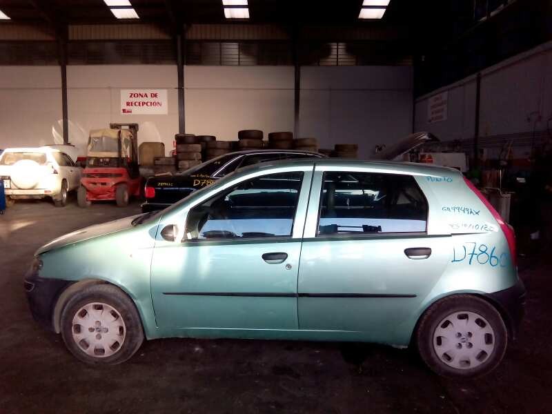 fiat punto berlina (188) del año 2000