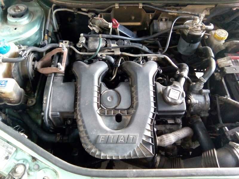 fiat punto berlina (188) del año 2000