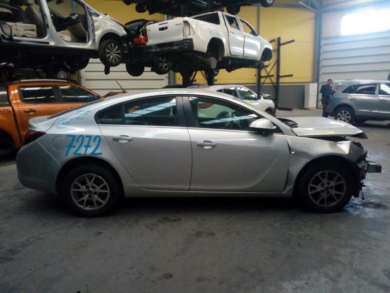 opel insignia berlina del año 2014