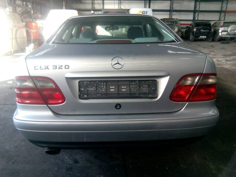 mercedes-benz clase clk (w208) coupe del año 1997