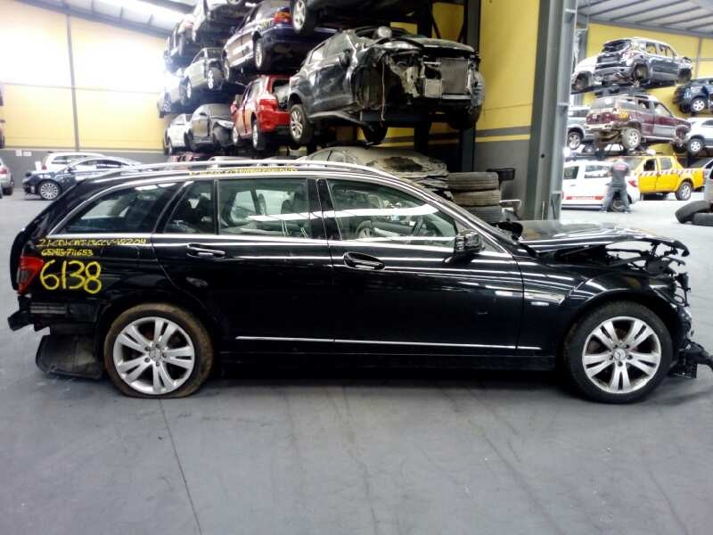 mercedes-benz clase c (w204) familiar del año 2010