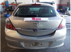 opel astra gtc del año 2005 2